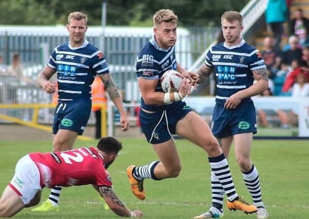 Jack Ormondroyd in action for Featherstone.
