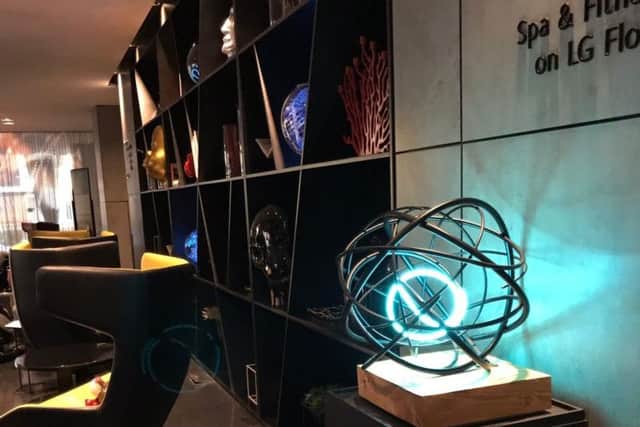 Park Plaza celebrates Lumiere in light style