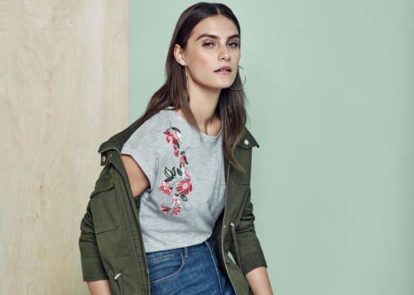 Floral tee, was Â£15, now Â£11.25, at Dorothy Perkins.