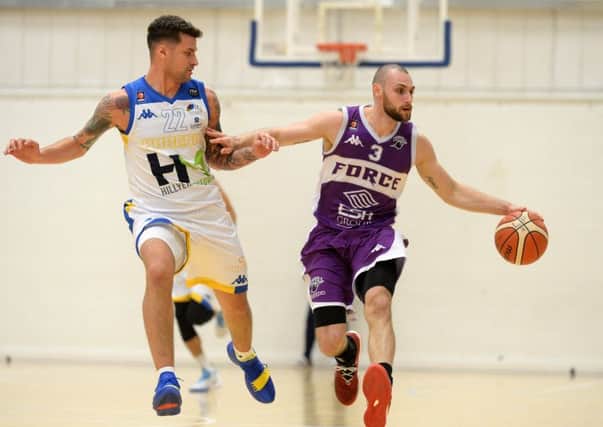 Leeds Force's Eric Curth, right.