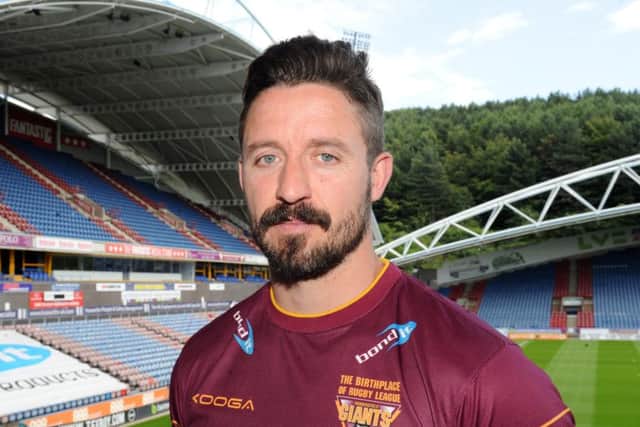 Chris Thorman will take temporary charge of Huddersfield Giants following the sacking of former head coach, Rick Stone.