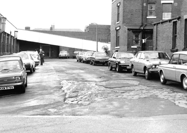 Leeds, Harehills, 7th April 1982

Nice Avenue