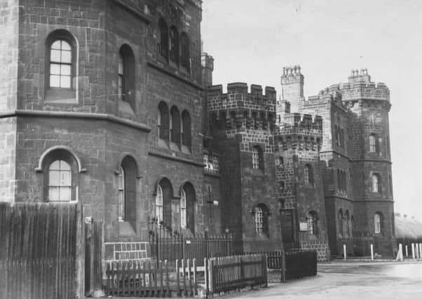 Armley Gaol (jail) 8th Feb 1950

Exterior of prison.